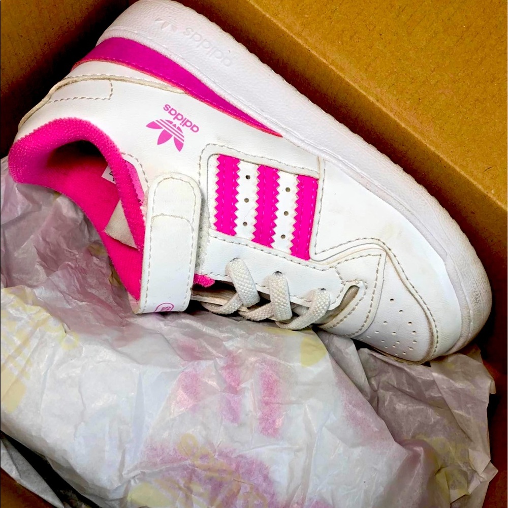 Adidas toddler 9k